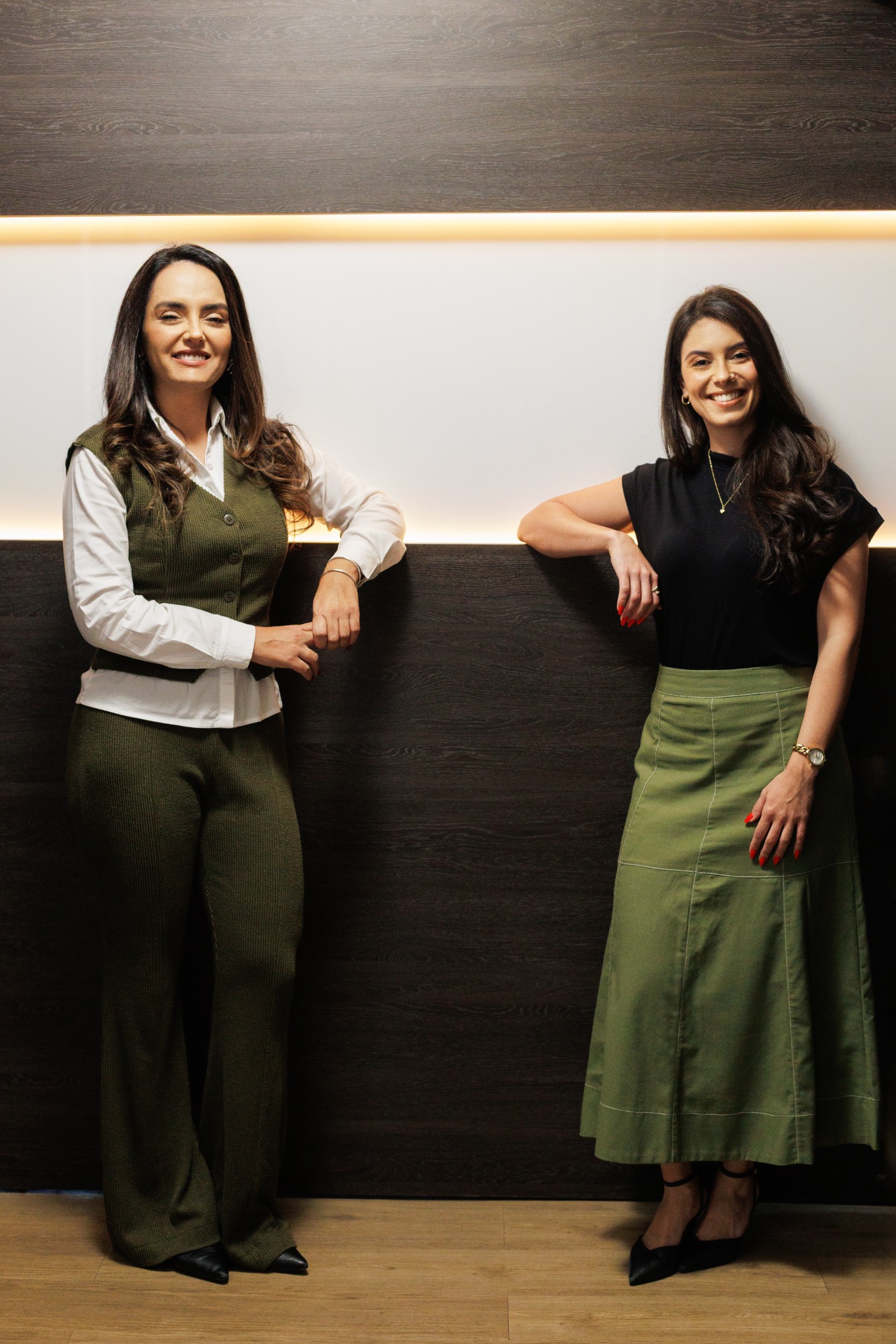 Aline e Carol, sócias da Álica Contabilidade